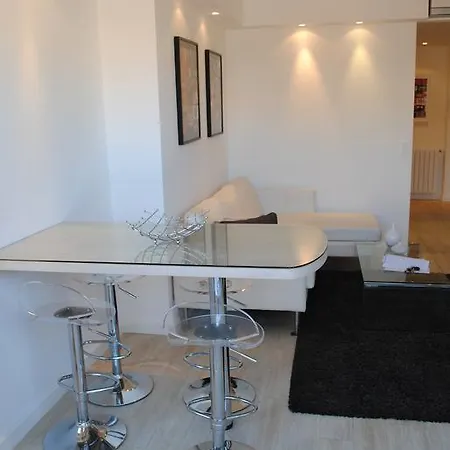 Latour-maubourg Cannes